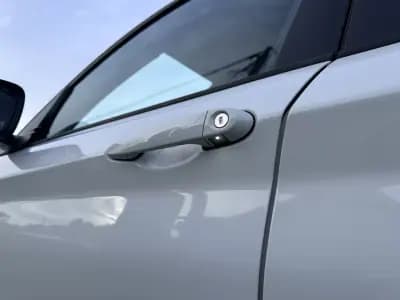 Vendo BMW 118 2013 - 13900 EUR, 160000 km - AUTO.MOTO.pt