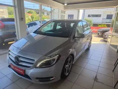 Sell Mercedes-Benz B 180 2012 - 10990 EUR, 221000 km - AUTO.MOTO.pt