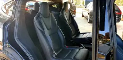 Vendo Tesla Model X 2019 - 59990 EUR, 179000 km - AUTO.MOTO.pt