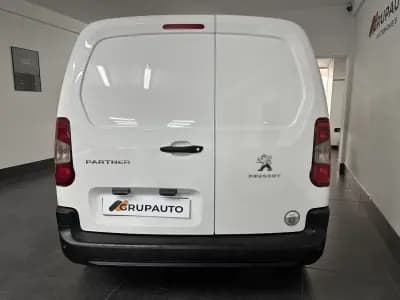 Vendo Peugeot Partner 2019 - 14500 EUR, 89000 km - AUTO.MOTO.pt
