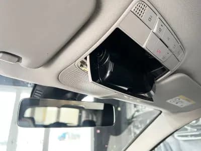 Sell Mercedes-Benz GLC 300 2021 - 39600 EUR, 124877 km - AUTO.MOTO.pt