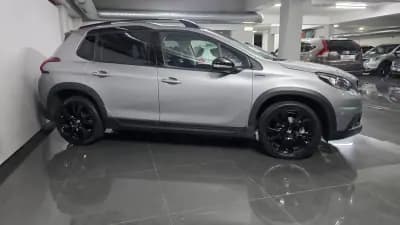 Vendo Peugeot 2008 2018 - 12990 EUR, 144000 km - AUTO.MOTO.pt