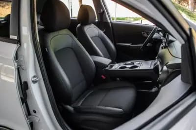 Sell Hyundai Kauai 2021 - 21800 EUR, 47318 km - AUTO.MOTO.pt