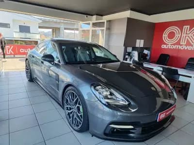 Sell Porsche Panamera 2017 - 67750 EUR, 99900 km - AUTO.MOTO.pt