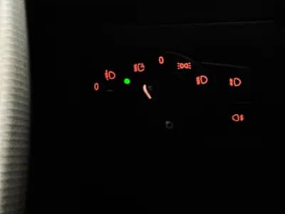 Vendo BMW 118 2009 - 12990 EUR, 187000 km - AUTO.MOTO.pt