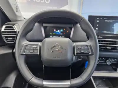 Sell Citroën e-C4 X 2024 - 31000 EUR, 11664 km - AUTO.MOTO.pt