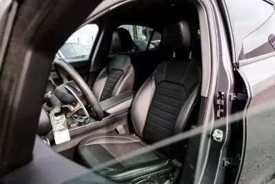 Vendo Alfa Romeo Stelvio 2019 - 29400 EUR, 89000 km - AUTO.MOTO.pt