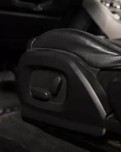 Sell Land Rover Range Rover Evoque 2013 - 20450 EUR, 180000 km - AUTO.MOTO.pt