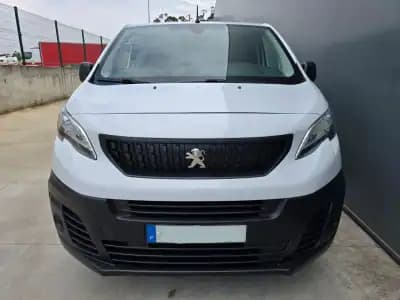 Sell Peugeot Expert 2024 - 21990 EUR, 21500 km - AUTO.MOTO.pt