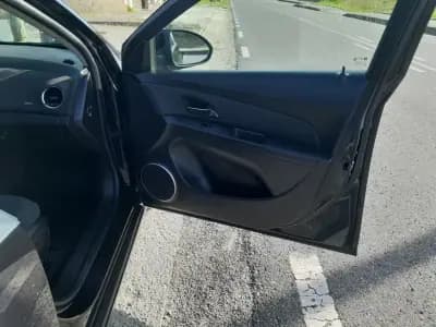 Sell Chevrolet Cruze 2012 - 7900 EUR, 221800 km - AUTO.MOTO.pt