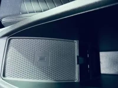 Vendo Cupra Born 2022 - 35990 EUR, 26601 km - AUTO.MOTO.pt