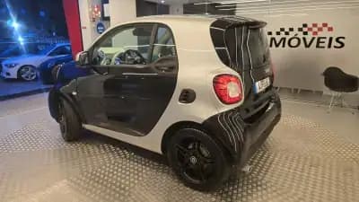 Vendo Smart Fortwo Cabrio 2014 - 8900 EUR, 145888 km - AUTO.MOTO.pt
