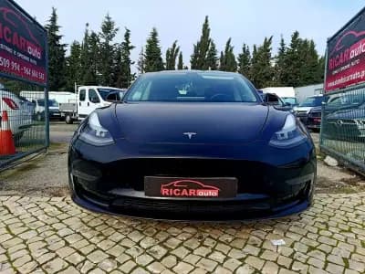 Sell Tesla Model 3 2019 - 24000 EUR, 128000 km - AUTO.MOTO.pt