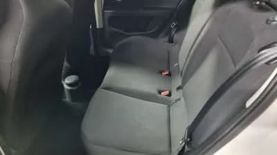 Vendo Volkswagen Up! 2016 - 8990 EUR, 150000 km - AUTO.MOTO.pt