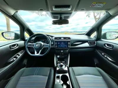 Sell Nissan Leaf 2022 - 24280 EUR, 11090 km - AUTO.MOTO.pt