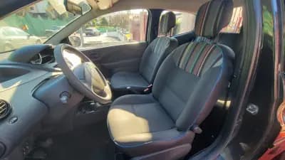 Vendo Renault Twingo 2014 - 4890 EUR, 112000 km - AUTO.MOTO.pt