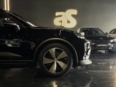 Vendo Porsche Macan 2025 - 87990 EUR, 15800 km - AUTO.MOTO.pt