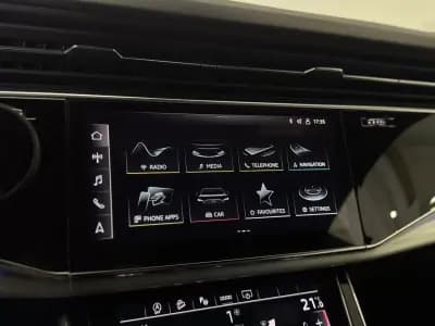 Vendo Audi SQ8 2019 - 99950 EUR, 49398 km - AUTO.MOTO.pt