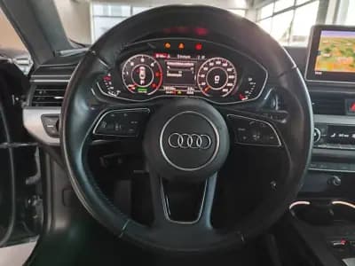 Vendo Audi A5 Sportback 2017 - 31950 EUR, 146200 km - AUTO.MOTO.pt