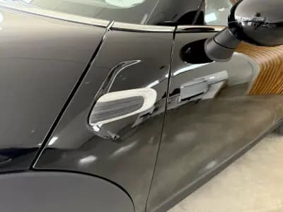 Vendo MINI One 2016 - 12999 EUR, 132000 km - AUTO.MOTO.pt