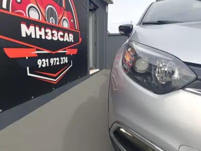 Vendo Renault Captur 2016 - 12490 EUR, 138211 km - AUTO.MOTO.pt