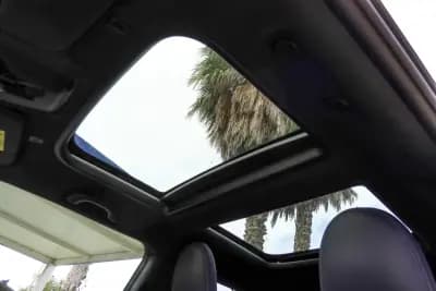 Sell MINI 2024 - 33500 EUR, 8997 km - AUTO.MOTO.pt