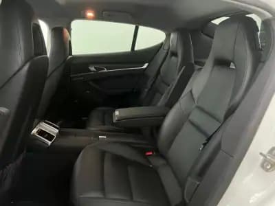 Sell Porsche Panamera 2015 - 43490 EUR, 112611 km - AUTO.MOTO.pt