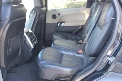 Sell Land Rover Range Rover Sport 2016 - 39500 EUR, 223000 km - AUTO.MOTO.pt