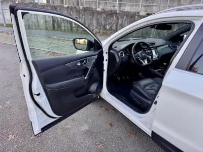 Vendo Nissan Qashqai 2018 - 17990 EUR, 97000 km - AUTO.MOTO.pt
