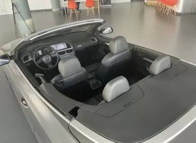 Vendo Audi A5 Cabrio 2009 - 15900 EUR, 171000 km - AUTO.MOTO.pt