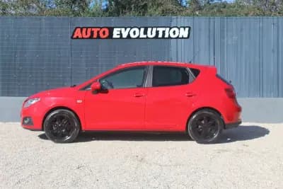 Vendo SEAT Ibiza 2010 - 7999 EUR, 145000 km - AUTO.MOTO.pt
