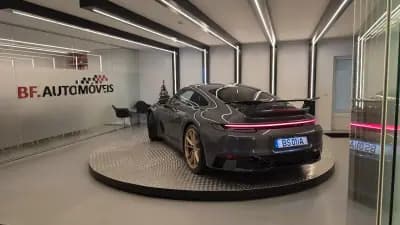 Vendo Porsche 992 2021 - 159500 EUR, 69488 km - AUTO.MOTO.pt