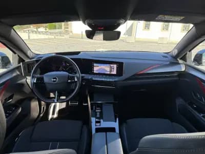 Vendo Opel Astra 2022 - 23990 EUR, 77000 km - AUTO.MOTO.pt