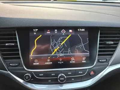 Vendo Opel Astra 2016 - 11000 EUR, 81600 km - AUTO.MOTO.pt