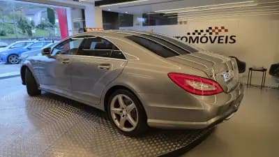 Vendo Mercedes-Benz CLS 250 2012 - 22500 EUR, 197255 km - AUTO.MOTO.pt