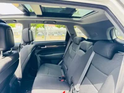 Vendo Kia Sorento 2015 - 18900 EUR, 199000 km - AUTO.MOTO.pt