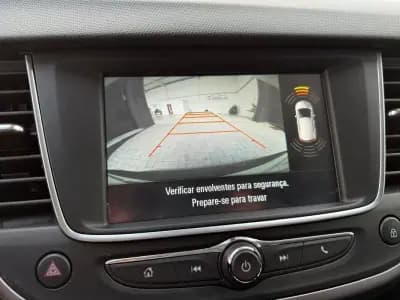 Sell Opel Crossland X 2018 - 12950 EUR, 89244 km - AUTO.MOTO.pt