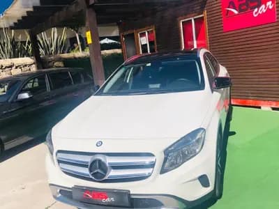 Sell Mercedes-Benz GLA 200 2014 - 20000 EUR, 200000 km - AUTO.MOTO.pt