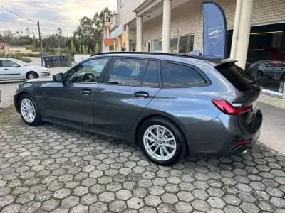 Vendo BMW 320 2022 - 34900 EUR, 53000 km - AUTO.MOTO.pt