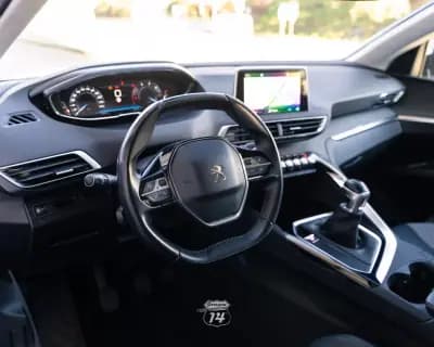 Sell Peugeot 3008 2019 - 17990 EUR, 149900 km - AUTO.MOTO.pt