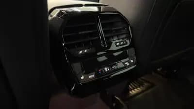 Vendo BMW iX 2022 - 67000 EUR, 72402 km - AUTO.MOTO.pt