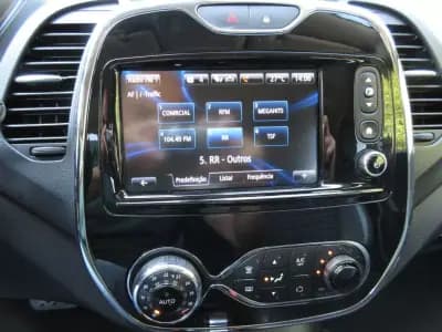 Vendo Renault Captur 2016 - 12990 EUR, 148000 km - AUTO.MOTO.pt