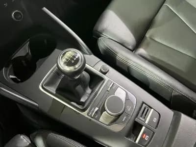 Sell Audi A3 Sportback 2019 - 17900 EUR, 116700 km - AUTO.MOTO.pt