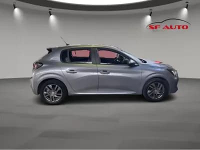 Vendo Peugeot 208 2021 - 14990 EUR, 78479 km - AUTO.MOTO.pt