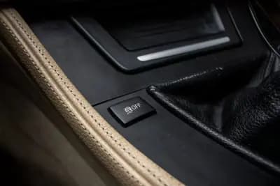 Vendo BMW 520 2010 - 11990 EUR, 252182 km - AUTO.MOTO.pt