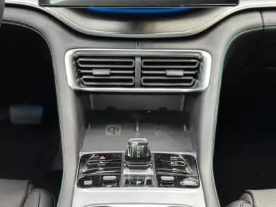 Vendo BYD Seal U 2025 - 44500 EUR, 800 km - AUTO.MOTO.pt