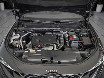 Vendo Peugeot 508 2020 - 22450 EUR, 139000 km - AUTO.MOTO.pt