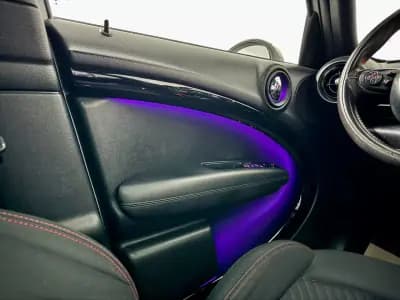 Vendo MINI Countryman 2016 - 14250 EUR, 109000 km - AUTO.MOTO.pt