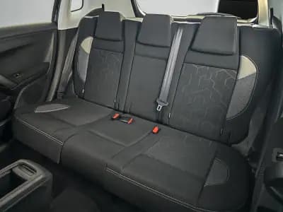 Sell Peugeot 2008 2017 - 14450 EUR, 150000 km - AUTO.MOTO.pt