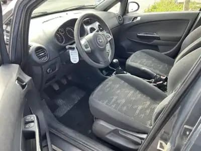 Sell Opel Corsa 2013 - 7990 EUR, 99853 km - AUTO.MOTO.pt